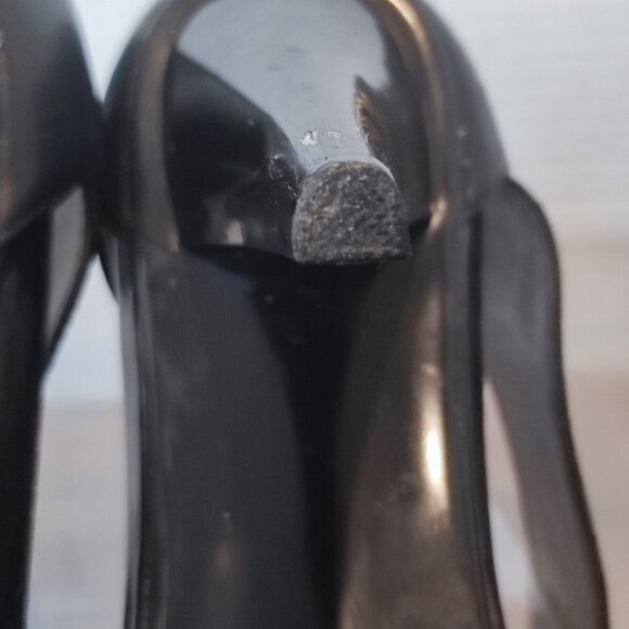 Kenneth Cole Reaction Sandals size 8 M Black High heel Leather Cross Strap - Picture 13 of 13